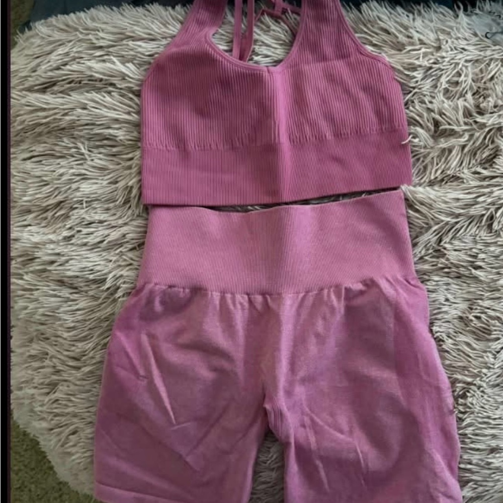 NVGTN Pink Ribbed Workout Set